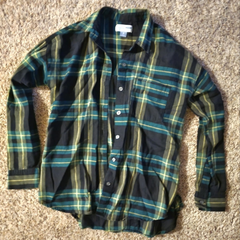 Green and Black Flannel w/ Pocket - S